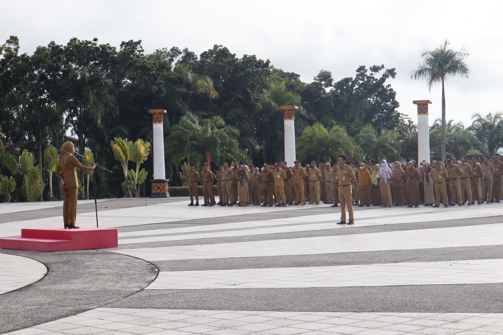 BERITA GAMBAR SIMPATIK