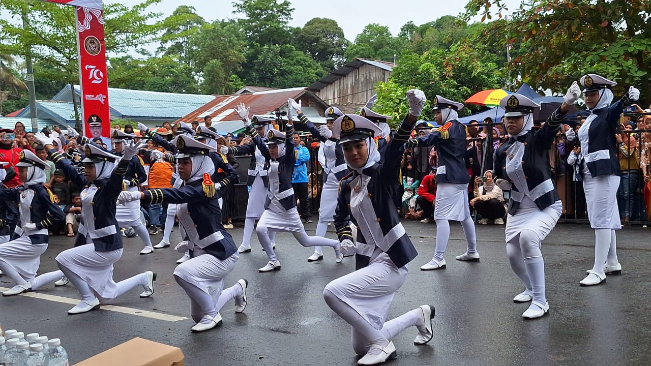 BERITA GAMBAR SIMPATIK