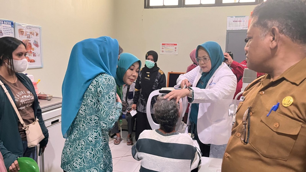 BERITA GAMBAR SIMPATIK