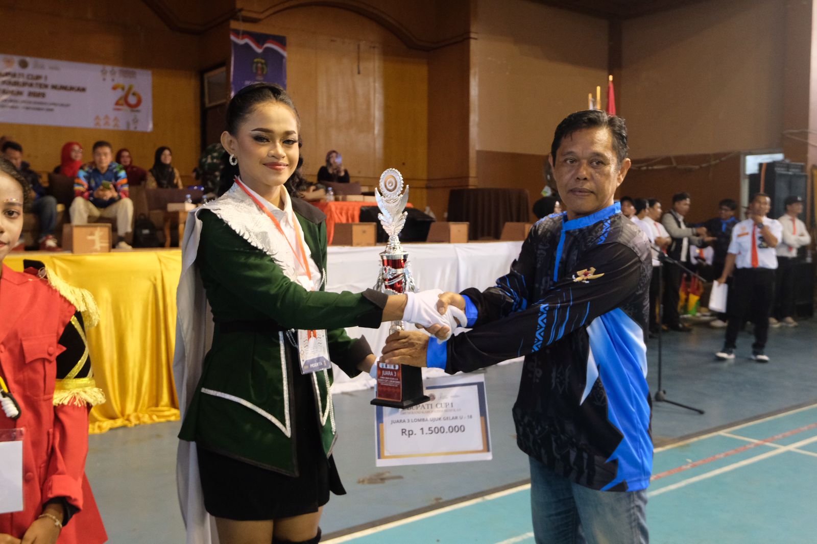 BERITA GAMBAR SIMPATIK