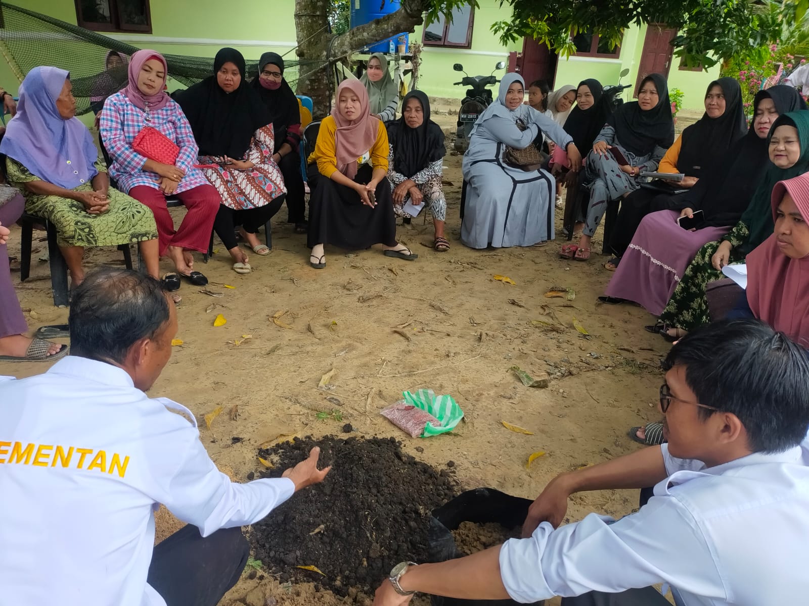 BERITA GAMBAR SIMPATIK