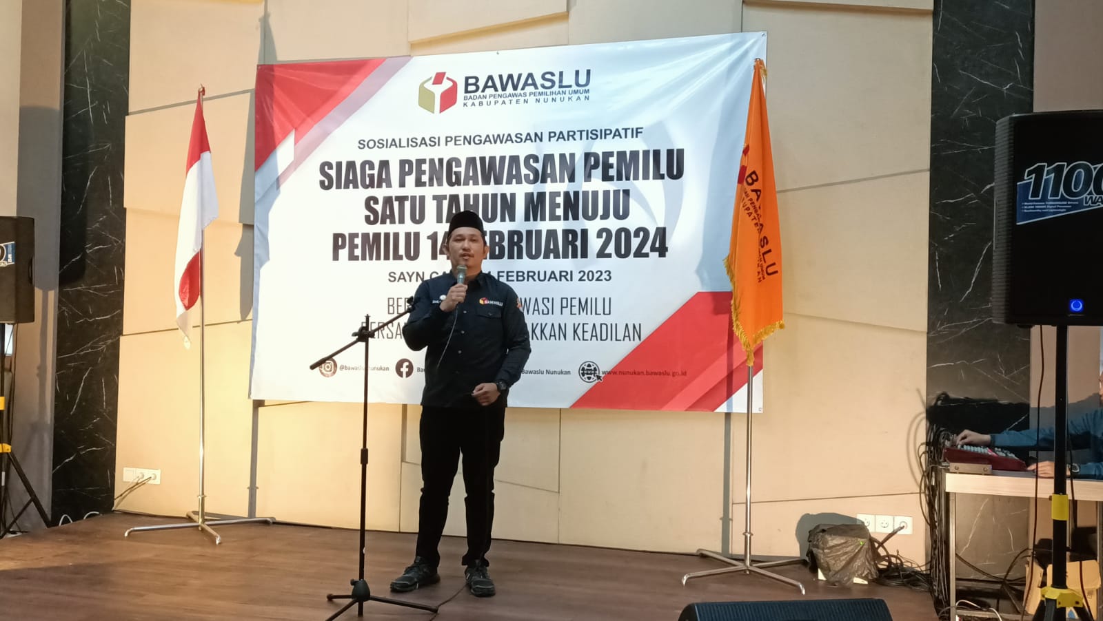 BERITA GAMBAR SIMPATIK