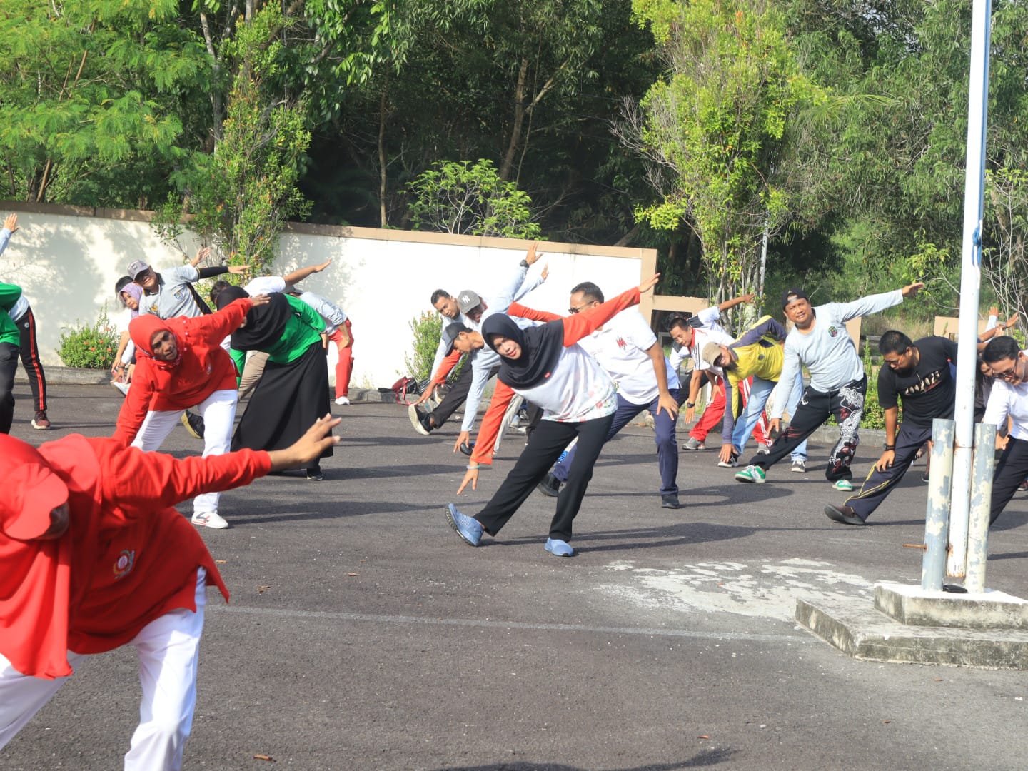 BERITA GAMBAR SIMPATIK