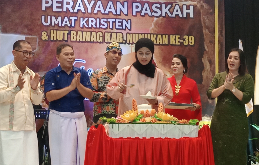 BERITA GAMBAR SIMPATIK